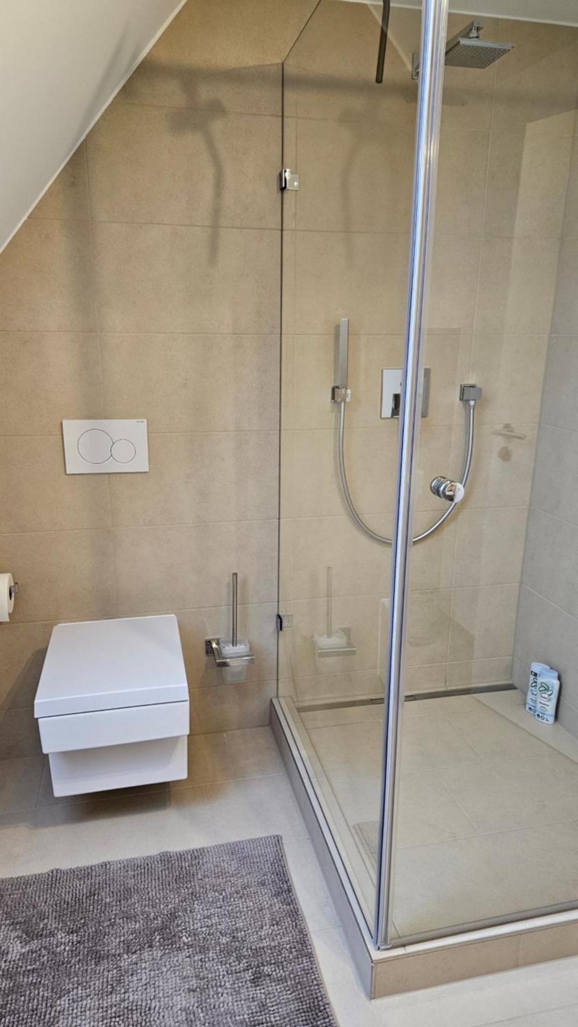 Ferienwohnung As 5 One & Two Bamberg - Modern In Ruhiger Lager Mit Balkon Hallstadt Zewnętrze zdjęcie