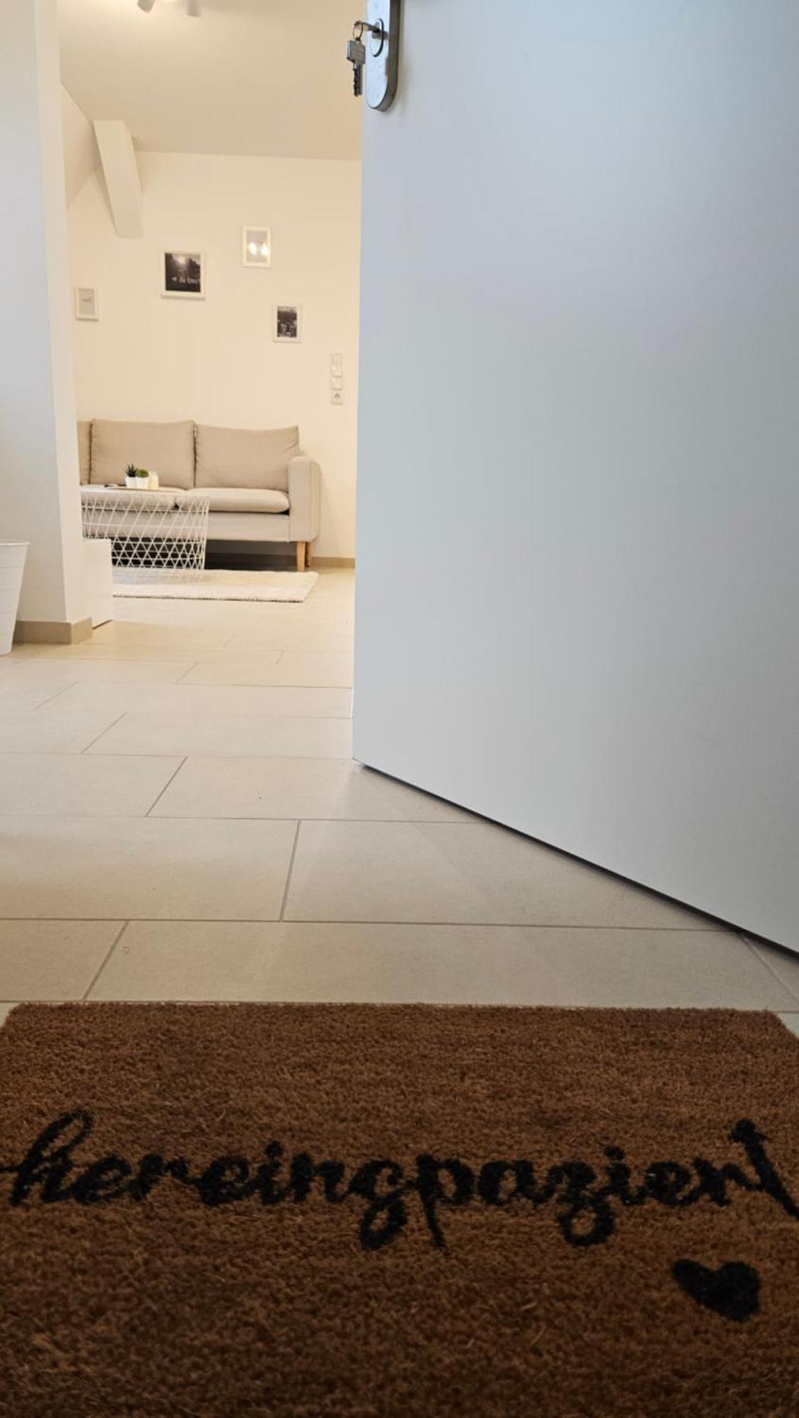 Ferienwohnung As 5 One & Two Bamberg - Modern In Ruhiger Lager Mit Balkon Hallstadt Zewnętrze zdjęcie